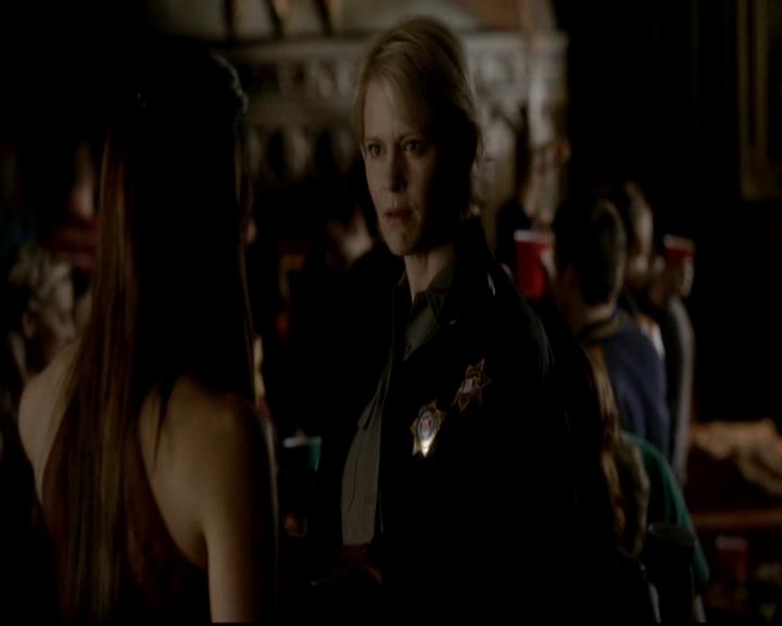 VampireDiariesWorld-dot-org_4x16BringItOn1699.jpg