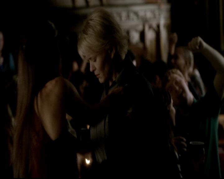 VampireDiariesWorld-dot-org_4x16BringItOn1700.jpg
