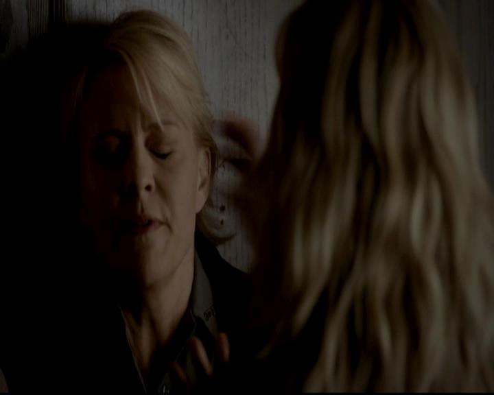 VampireDiariesWorld-dot-org_4x16BringItOn1704.jpg