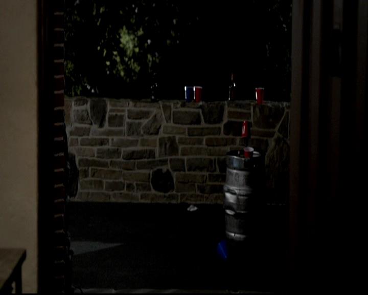 VampireDiariesWorld-dot-org_4x16BringItOn1713.jpg