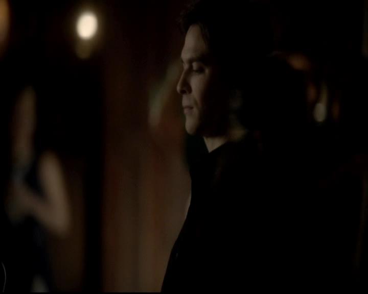 VampireDiariesWorld-dot-org_4x16BringItOn1750.jpg