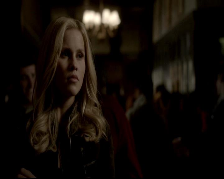 VampireDiariesWorld-dot-org_4x16BringItOn1810.jpg
