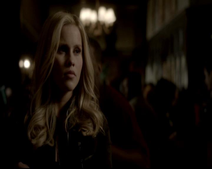 VampireDiariesWorld-dot-org_4x16BringItOn1811.jpg
