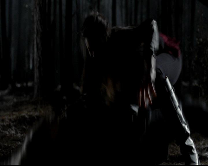 VampireDiariesWorld-dot-org_4x16BringItOn1838.jpg