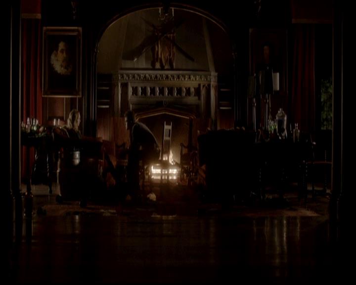 VampireDiariesWorld-dot-org_4x16BringItOn1975.jpg