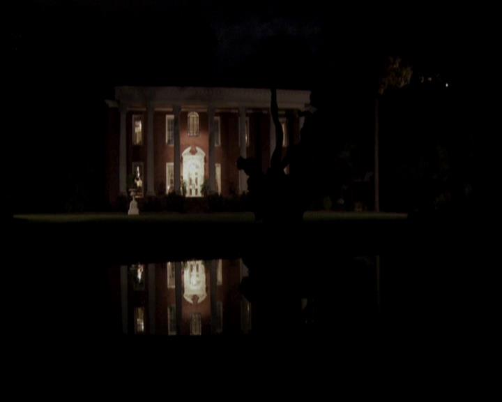 VampireDiariesWorld-dot-org_4x16BringItOn2071.jpg