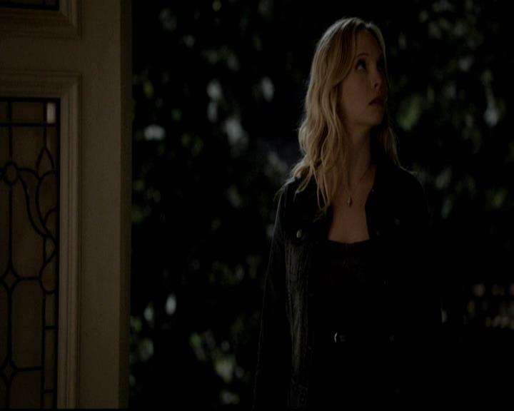 VampireDiariesWorld-dot-org_4x16BringItOn2081.jpg
