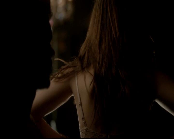 VampireDiariesWorld-dot-org_4x16BringItOn2173.jpg