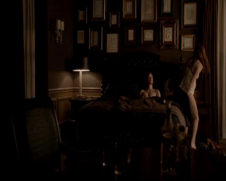 VampireDiariesWorld-dot-org_4x16BringItOn2201.jpg