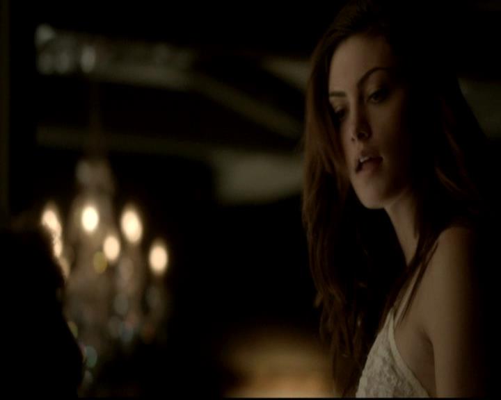VampireDiariesWorld-dot-org_4x16BringItOn2202.jpg