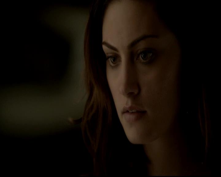 VampireDiariesWorld-dot-org_4x16BringItOn2211.jpg