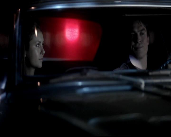 VampireDiariesWorld-dot-org_4x16BringItOn2272.jpg