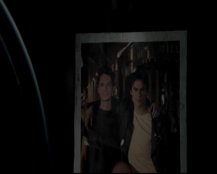 VampireDiariesWorld-dot-org_4x16BringItOn2274.jpg