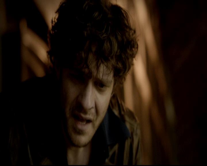 VampireDiariesWorld-dot-org_4x17BecauseTheNight0036.jpg