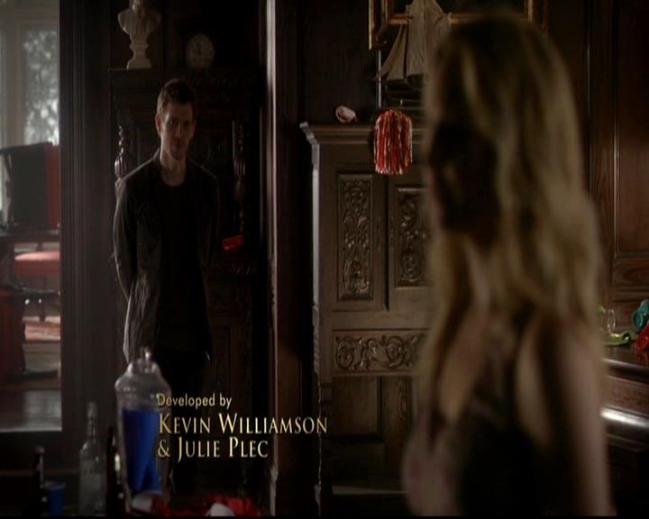VampireDiariesWorld-dot-org_4x17BecauseTheNight0214.jpg