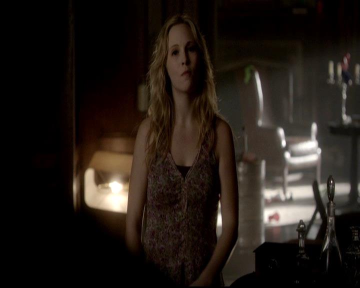 VampireDiariesWorld-dot-org_4x17BecauseTheNight0228.jpg