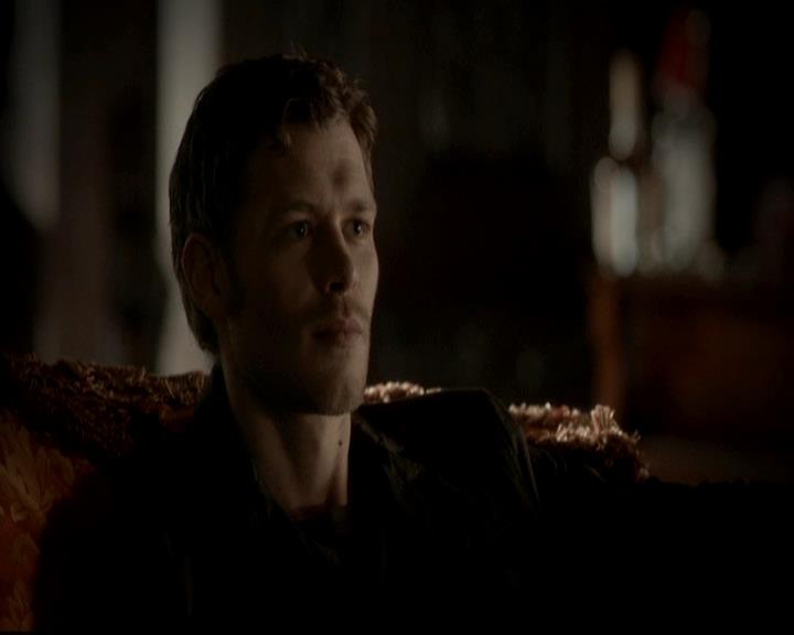 VampireDiariesWorld-dot-org_4x17BecauseTheNight0390.jpg