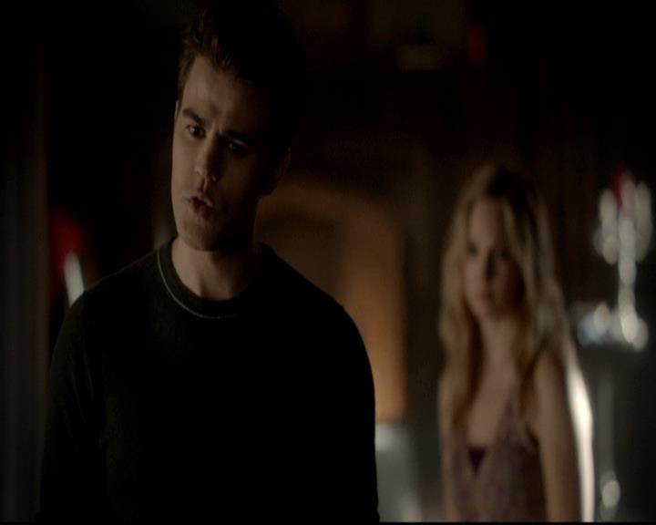VampireDiariesWorld-dot-org_4x17BecauseTheNight0409.jpg