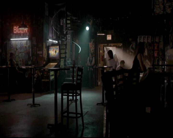 VampireDiariesWorld-dot-org_4x17BecauseTheNight0417.jpg