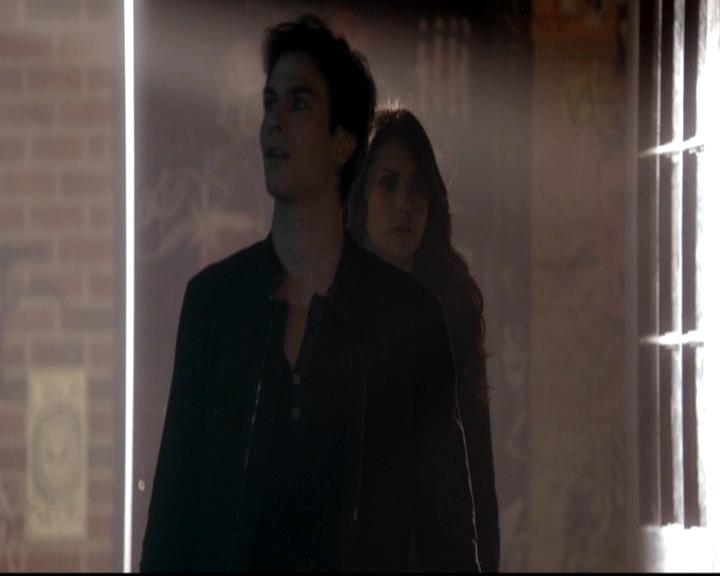 VampireDiariesWorld-dot-org_4x17BecauseTheNight0419.jpg