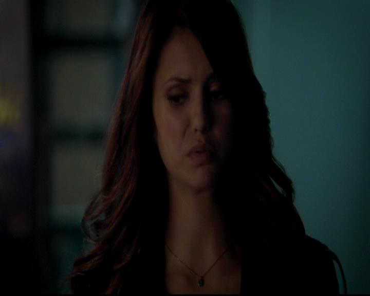 VampireDiariesWorld-dot-org_4x17BecauseTheNight0428.jpg