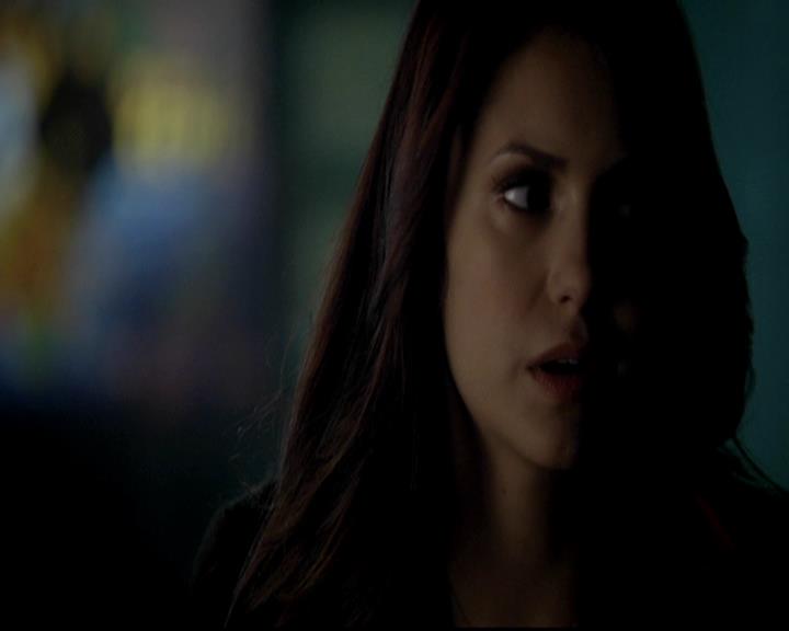 VampireDiariesWorld-dot-org_4x17BecauseTheNight0438.jpg