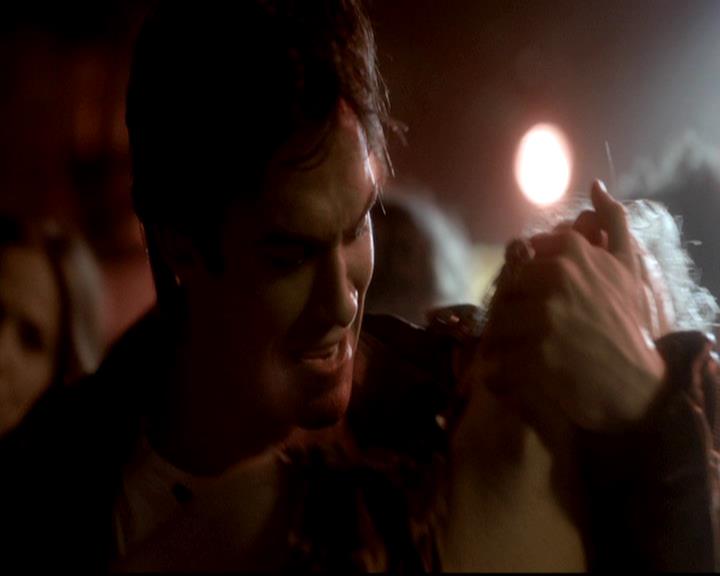 VampireDiariesWorld-dot-org_4x17BecauseTheNight0496.jpg