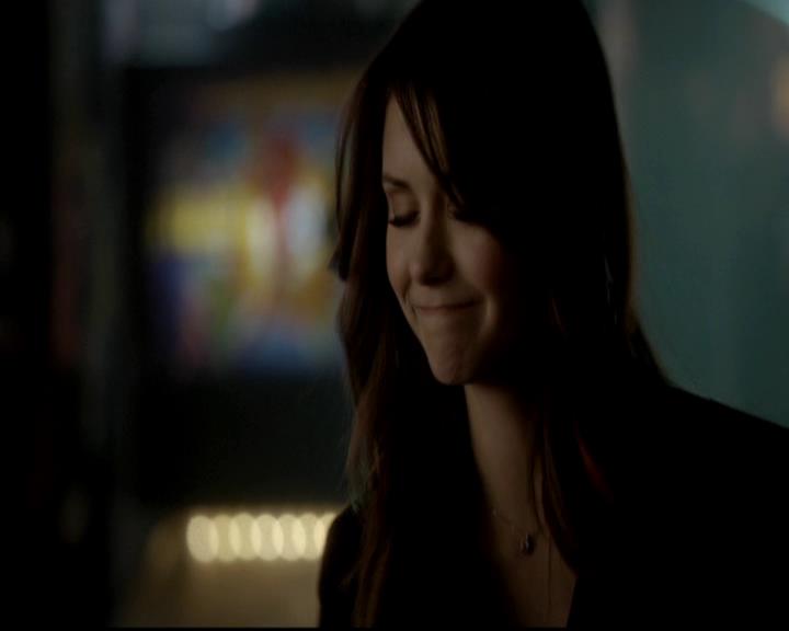VampireDiariesWorld-dot-org_4x17BecauseTheNight0612.jpg
