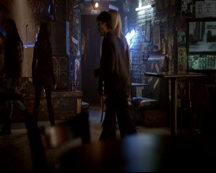 VampireDiariesWorld-dot-org_4x17BecauseTheNight0619.jpg
