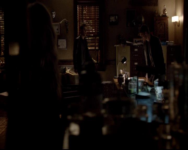 VampireDiariesWorld-dot-org_4x17BecauseTheNight0691.jpg