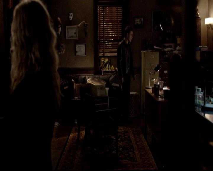 VampireDiariesWorld-dot-org_4x17BecauseTheNight0692.jpg