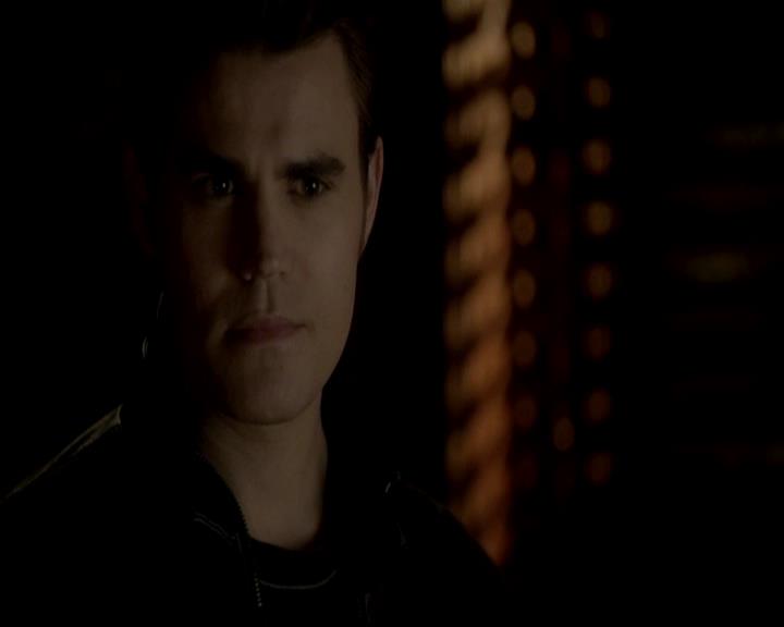 VampireDiariesWorld-dot-org_4x17BecauseTheNight0707.jpg