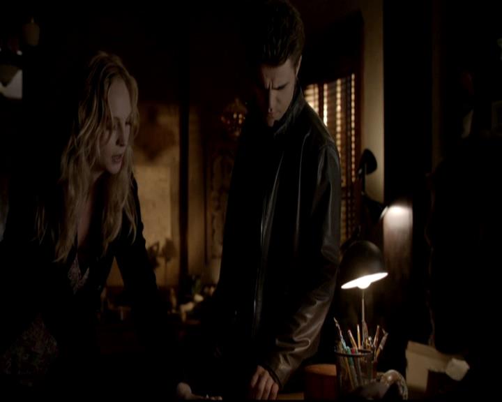 VampireDiariesWorld-dot-org_4x17BecauseTheNight0725.jpg