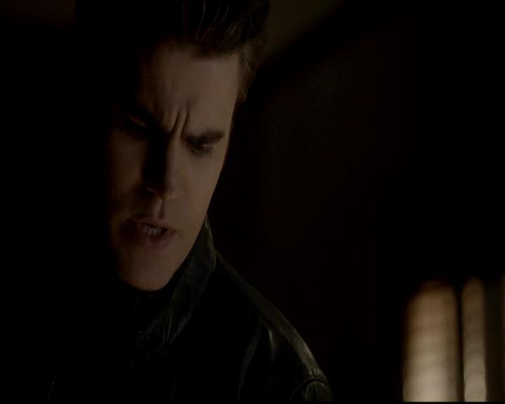 VampireDiariesWorld-dot-org_4x17BecauseTheNight0737.jpg