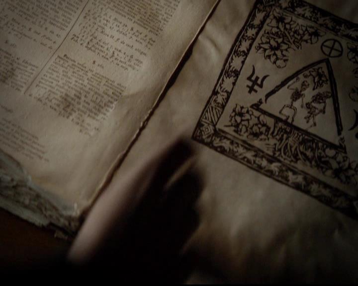 VampireDiariesWorld-dot-org_4x17BecauseTheNight0747.jpg