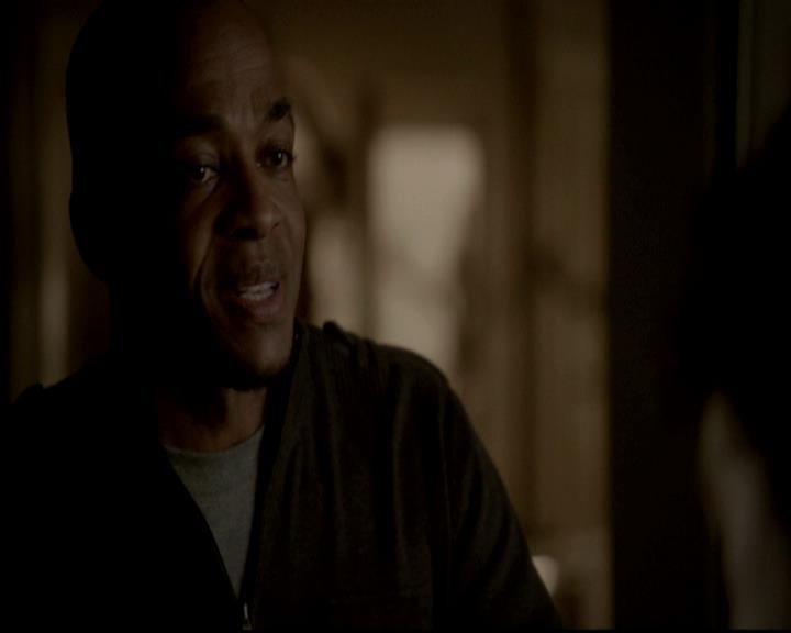 VampireDiariesWorld-dot-org_4x17BecauseTheNight0799.jpg