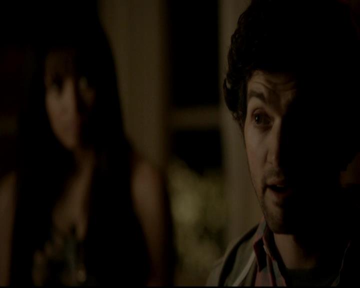 VampireDiariesWorld-dot-org_4x17BecauseTheNight0801.jpg