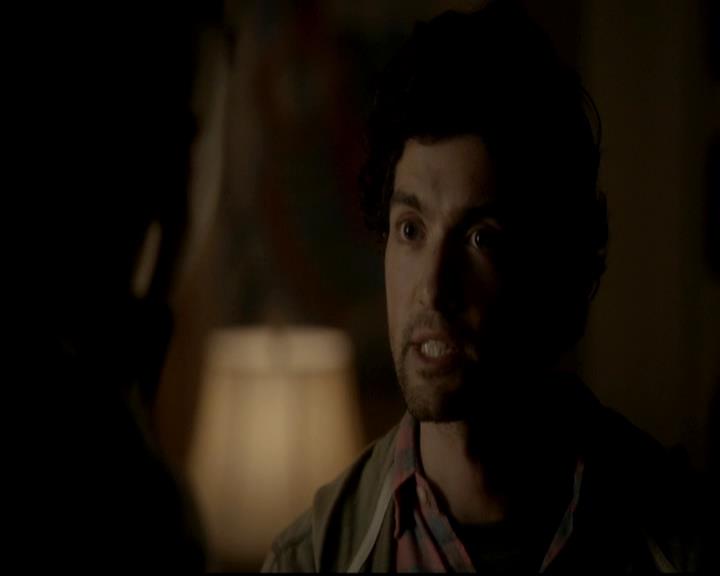 VampireDiariesWorld-dot-org_4x17BecauseTheNight0805.jpg
