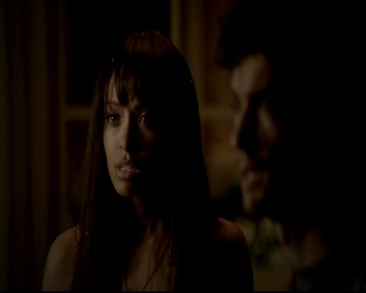 VampireDiariesWorld-dot-org_4x17BecauseTheNight0821.jpg