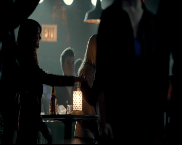 VampireDiariesWorld-dot-org_4x17BecauseTheNight0871.jpg