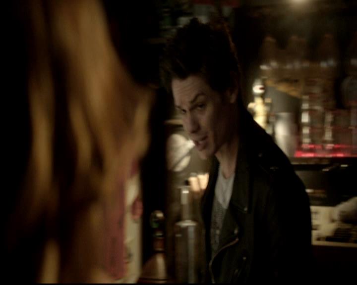 VampireDiariesWorld-dot-org_4x17BecauseTheNight1351.jpg