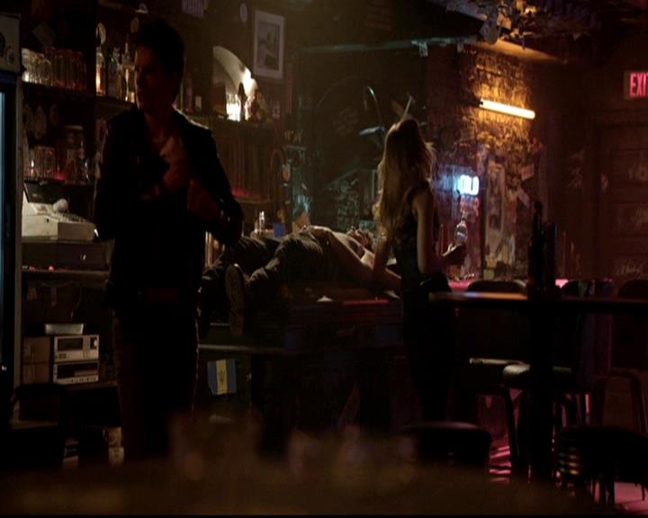 VampireDiariesWorld-dot-org_4x17BecauseTheNight1355.jpg