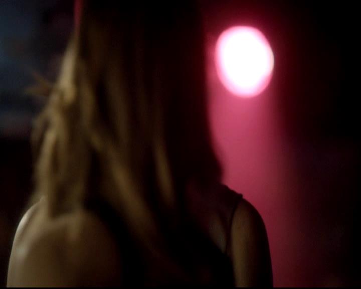 VampireDiariesWorld-dot-org_4x17BecauseTheNight1398.jpg