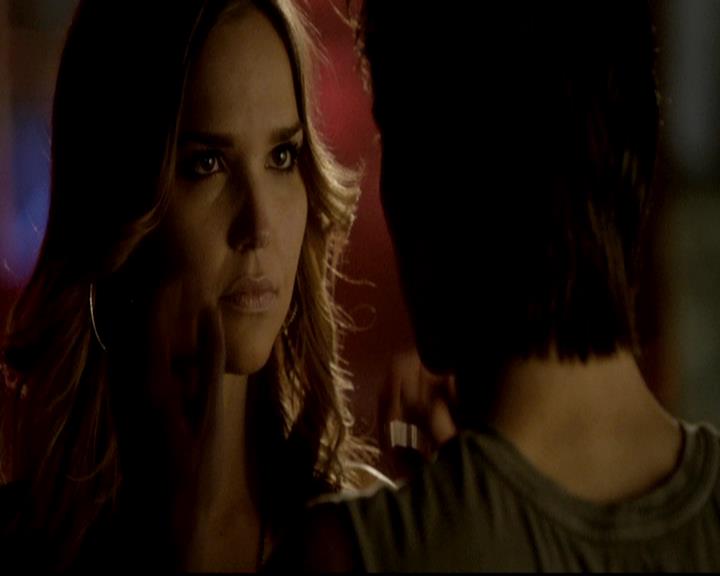 VampireDiariesWorld-dot-org_4x17BecauseTheNight1435.jpg