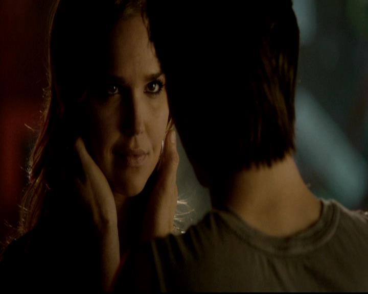 VampireDiariesWorld-dot-org_4x17BecauseTheNight1443.jpg