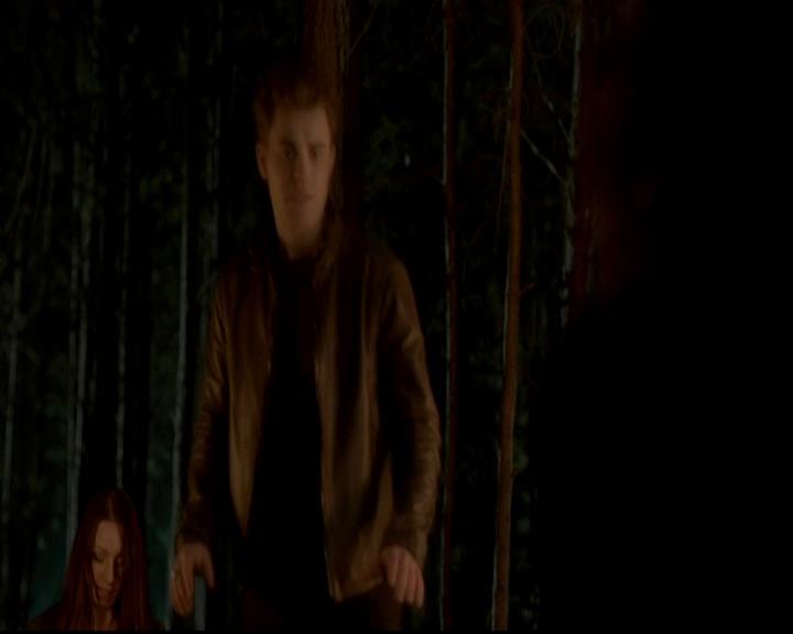 VampireDiariesWorld-dot-org_4x17BecauseTheNight1559.jpg