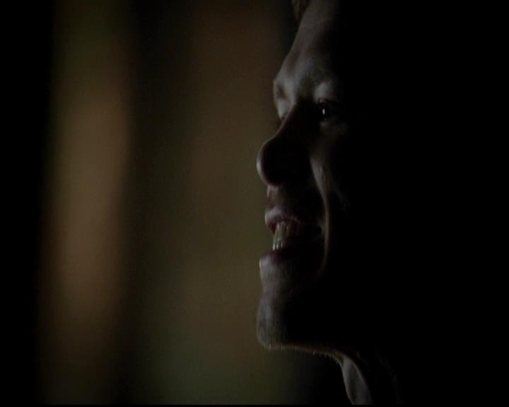 VampireDiariesWorld-dot-org_4x17BecauseTheNight1605.jpg