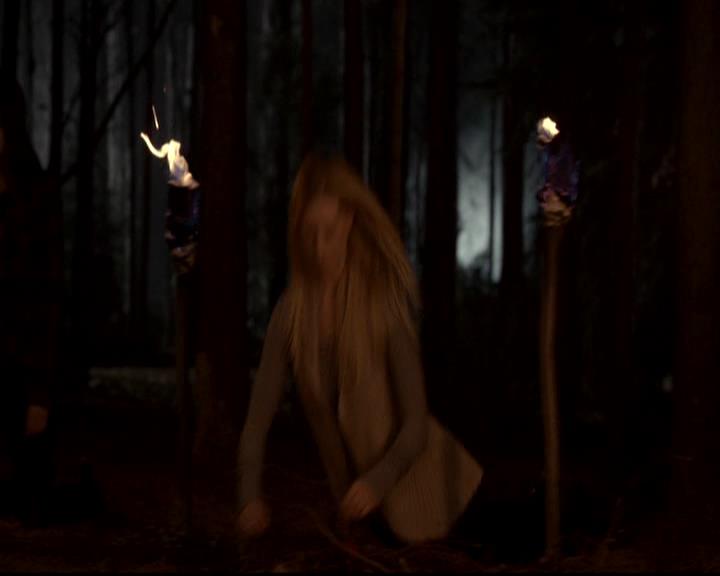 VampireDiariesWorld-dot-org_4x17BecauseTheNight1626.jpg