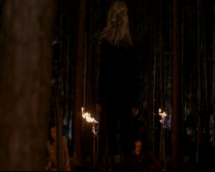 VampireDiariesWorld-dot-org_4x17BecauseTheNight1630.jpg