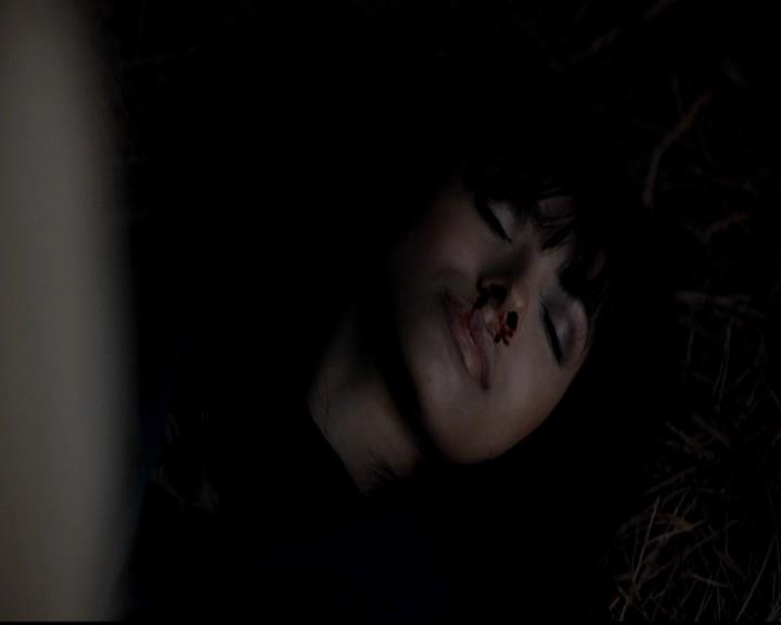 VampireDiariesWorld-dot-org_4x17BecauseTheNight1646.jpg
